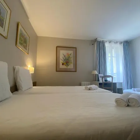 Paris Vesinet- Logis Restaurant 3* Le Vesinet