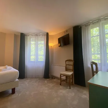 Paris Vesinet-logishotels Et Domaine Evenementiel Hotell