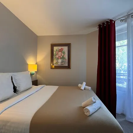Paris Vesinet- Logis Restaurant 3*